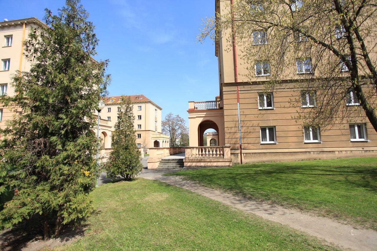 Podoli Hostel *